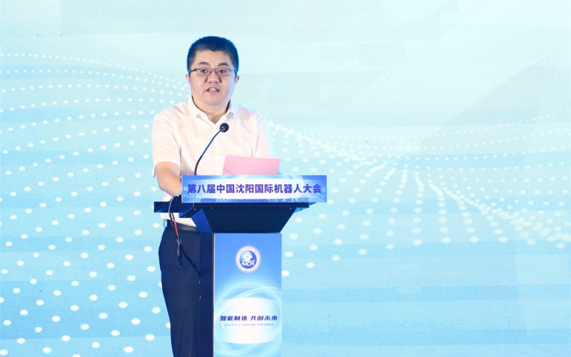 5.杏盛娱乐公司技术执行总监杜振军主持主题论坛环节（2）_副本.jpg